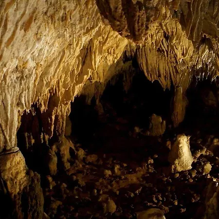 Borgo Antico Bed & Breakfast 3*