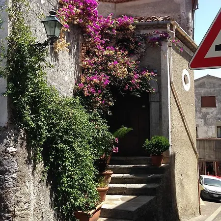 Bed & Breakfast Borgo Antico 3*