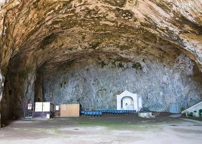 Borgo Antico 3* Papasidero